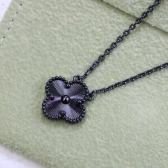 Authentic Van Cleef & Arpels Black Warrior Laser Necklace - Picture 8 of 8